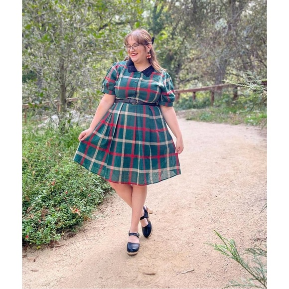 Ivy City Co Green Plaid Collared Dress - Picture 4 of 7